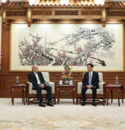 Es necesario resistirse frente a la intimidación de aquellos países que no desean las relaciones amistosas entre Irán y China